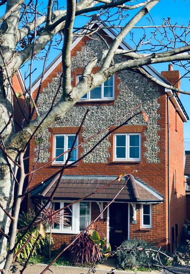 Angmering Home エクステリア 写真